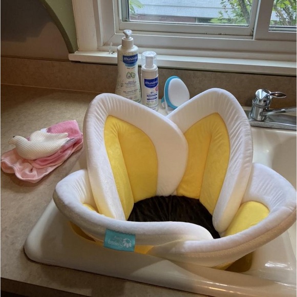 Blooming Baby Plush “Bath Lotus” Sink Bath Pad 0-6 months - Picture 10 of 16